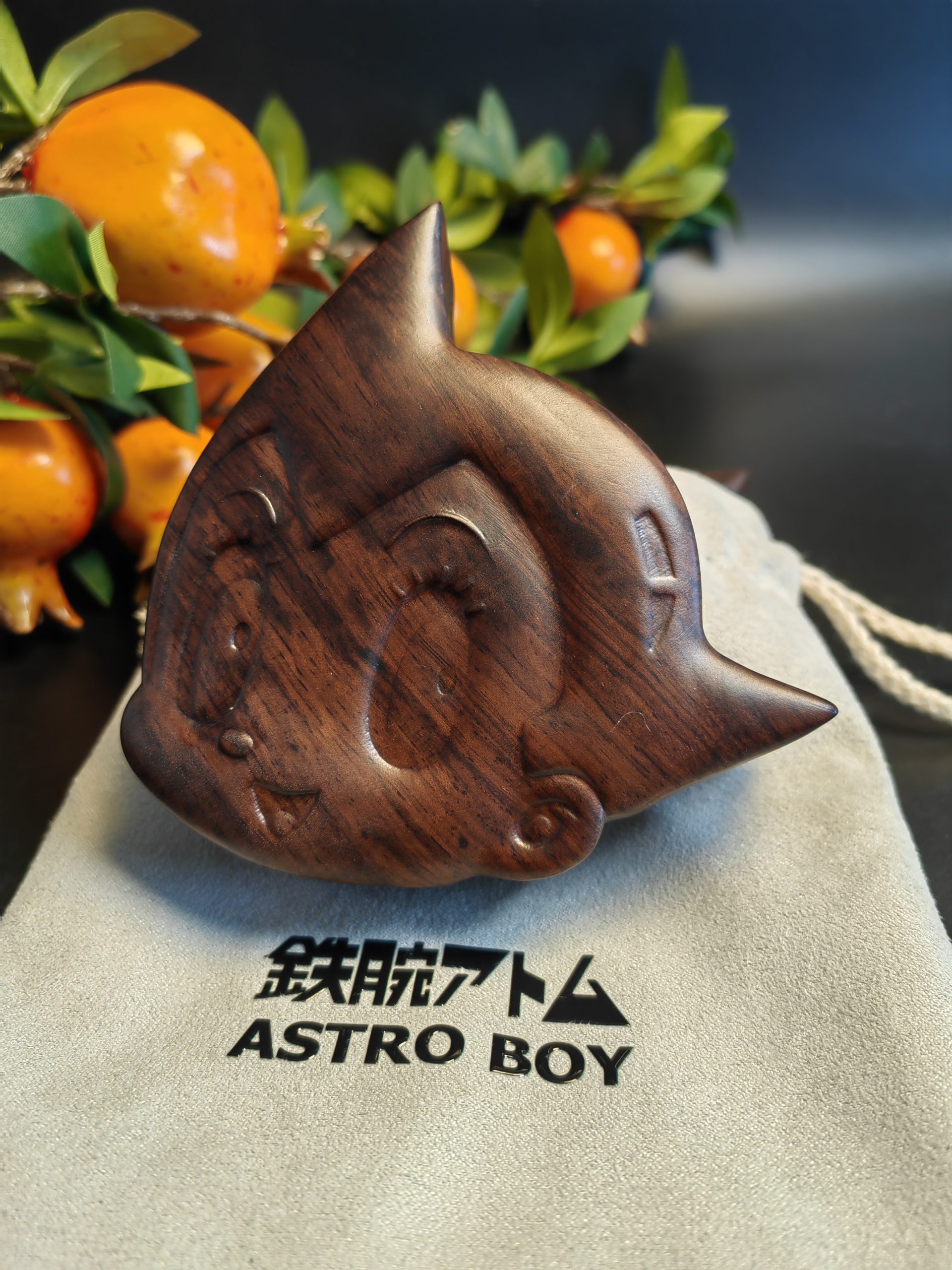 |Toy・Cargo| Astro Boy – Ebony Paperweight - 画像 (3)